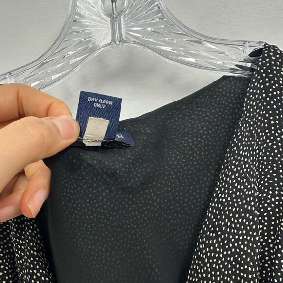 90's Ann Taylor Black Polka Dot Spotted 100% Silk Cowl Neck Sleeveless Top 6 - Picture 7 of 8